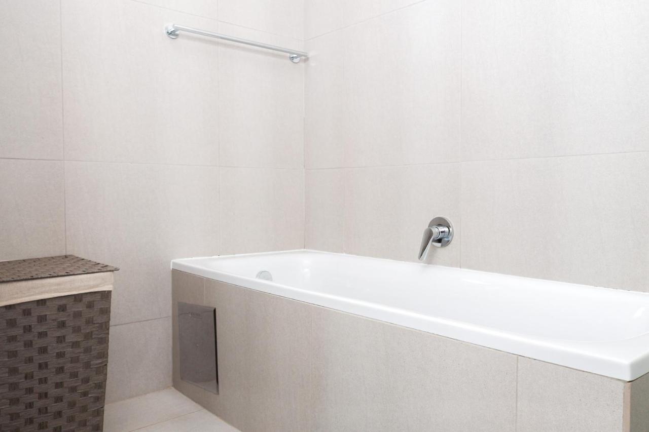 Fumo House Lifestyle Apartments ミッドラント エクステリア 写真