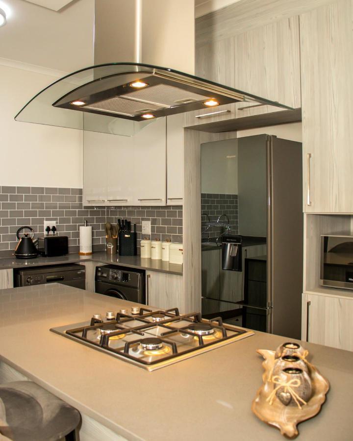 Fumo House Lifestyle Apartments ミッドラント エクステリア 写真