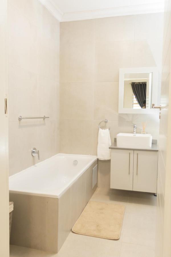 Fumo House Lifestyle Apartments ミッドラント エクステリア 写真